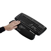 thumb_79_CRMF_HandNKeyborad_thumb.jpg